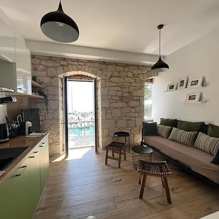 Апартаменты V&t Брела